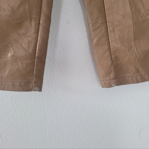 Aritzia Wilfred Cargo pants Soft Vegan leather camel - Picture 7 of 16